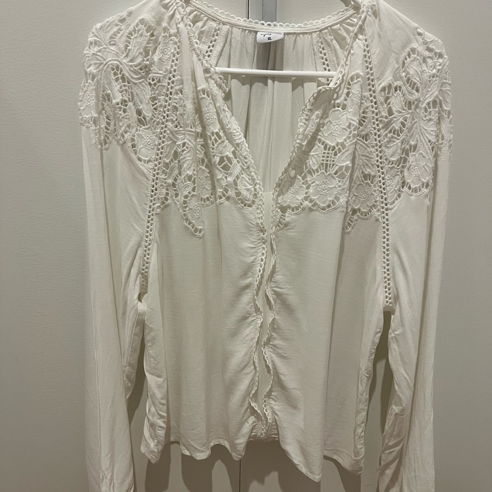 Castro white women’s top size XL used